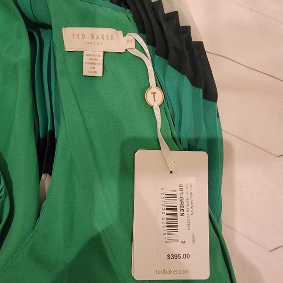 TED BAKER Nellina Pleated Midi Dip Asymmetrical Hem Green Color Block Dress $395 - Picture 13 of 17